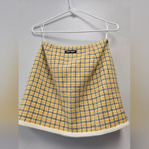 Women's Gonna - Picture 7 of 8